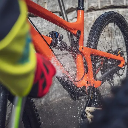 Club Only - By Mountain 3* ダヴォス・プラッツ