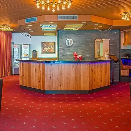 Hotel Club Only - By Mountain 3*