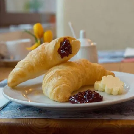 Club Only - By Mountain Давос