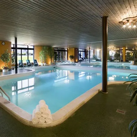 Hotel Club Only - By Mountain