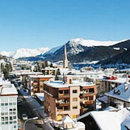 Hotel Club Only - By Mountain