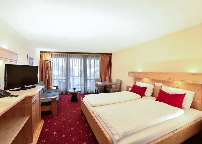 Hotel Club Only - By Mountain 3*