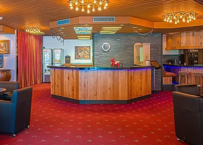 Hotel Club Only - By Mountain 3*