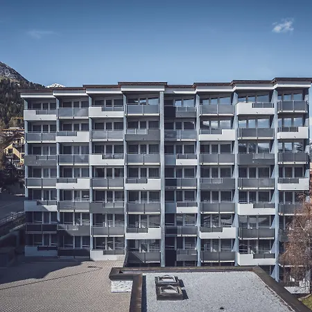 Club Only - By Mountain 3*