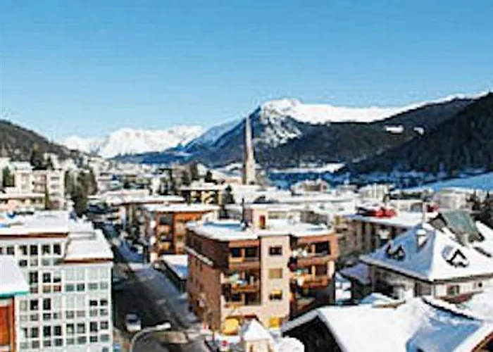 Hotel Club Only - By Mountain